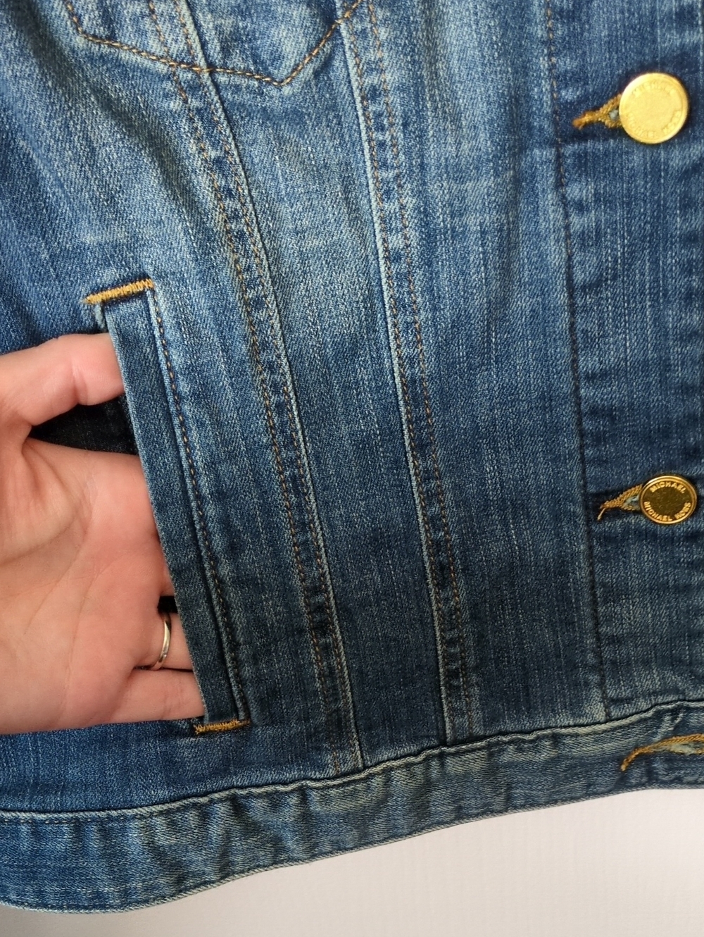 Michael Kors Women's Jean Jacket New With Tags - Picture 5 of 10